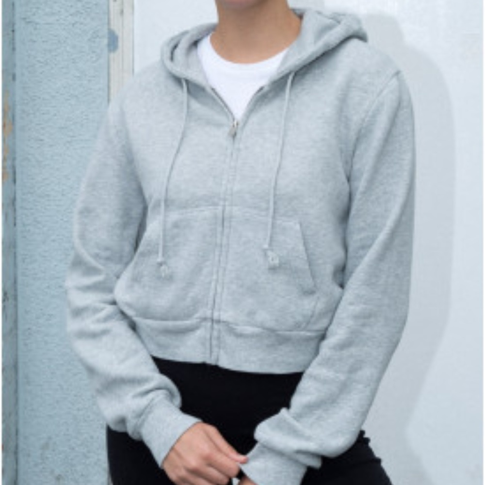 Brandy Melville Grey Cropped Hoodie